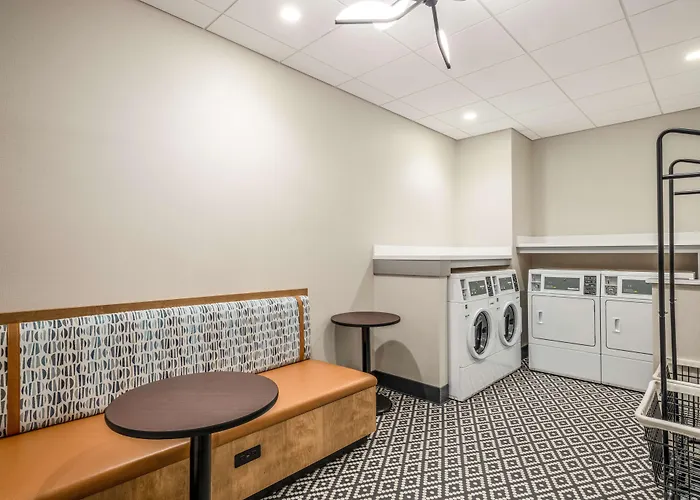 Homewood Suites By Hilton Toledo Downtown